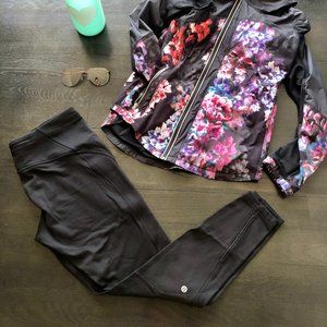 Lululemon Black Fast As Fleece Tight 28" Sz 12